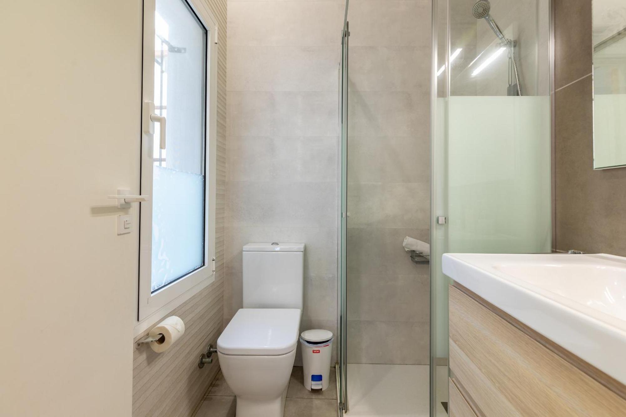 Apartup Las Arenas Beach Valencia Exteriör bild