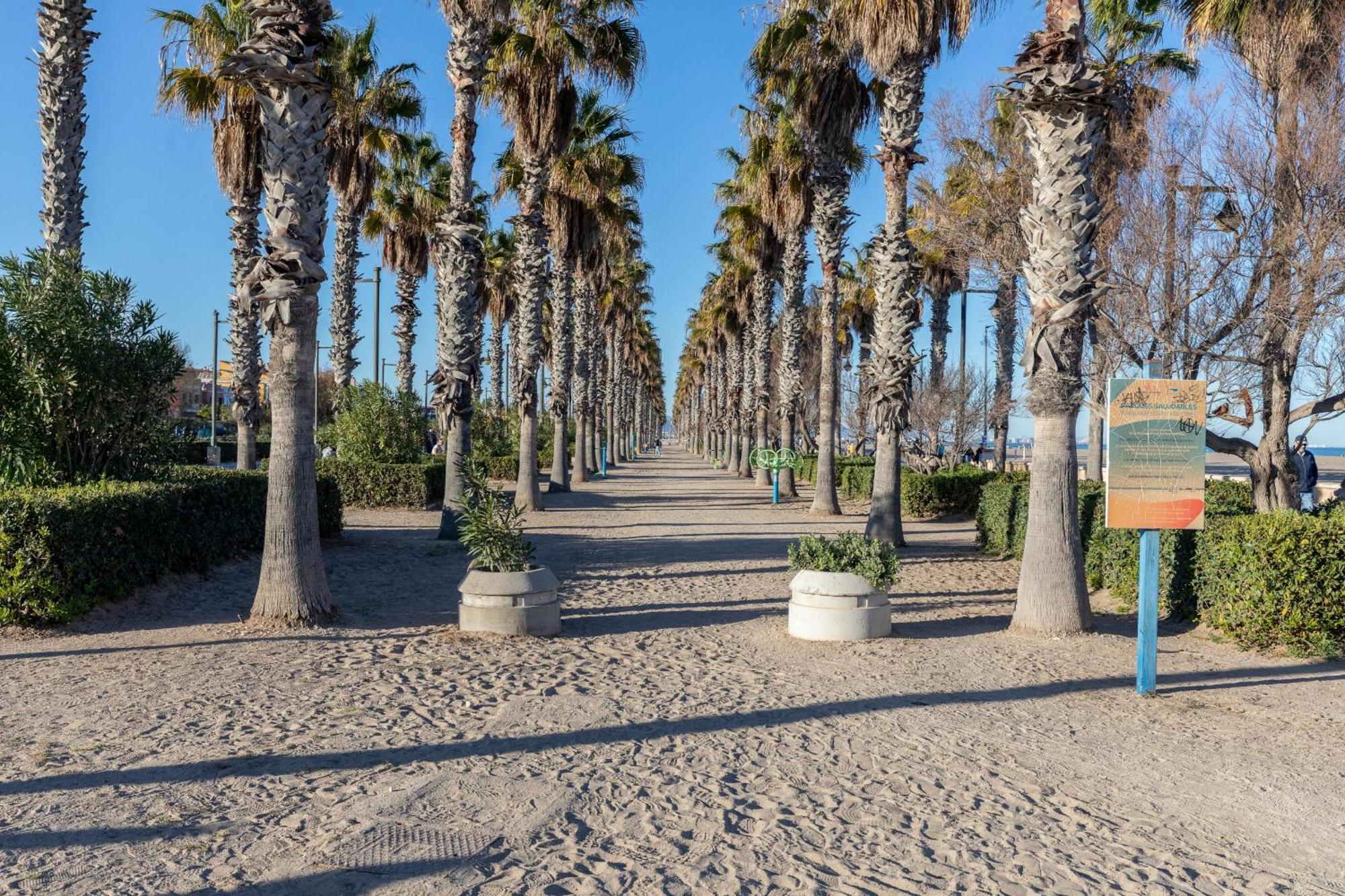 Apartup Las Arenas Beach Valencia Exteriör bild